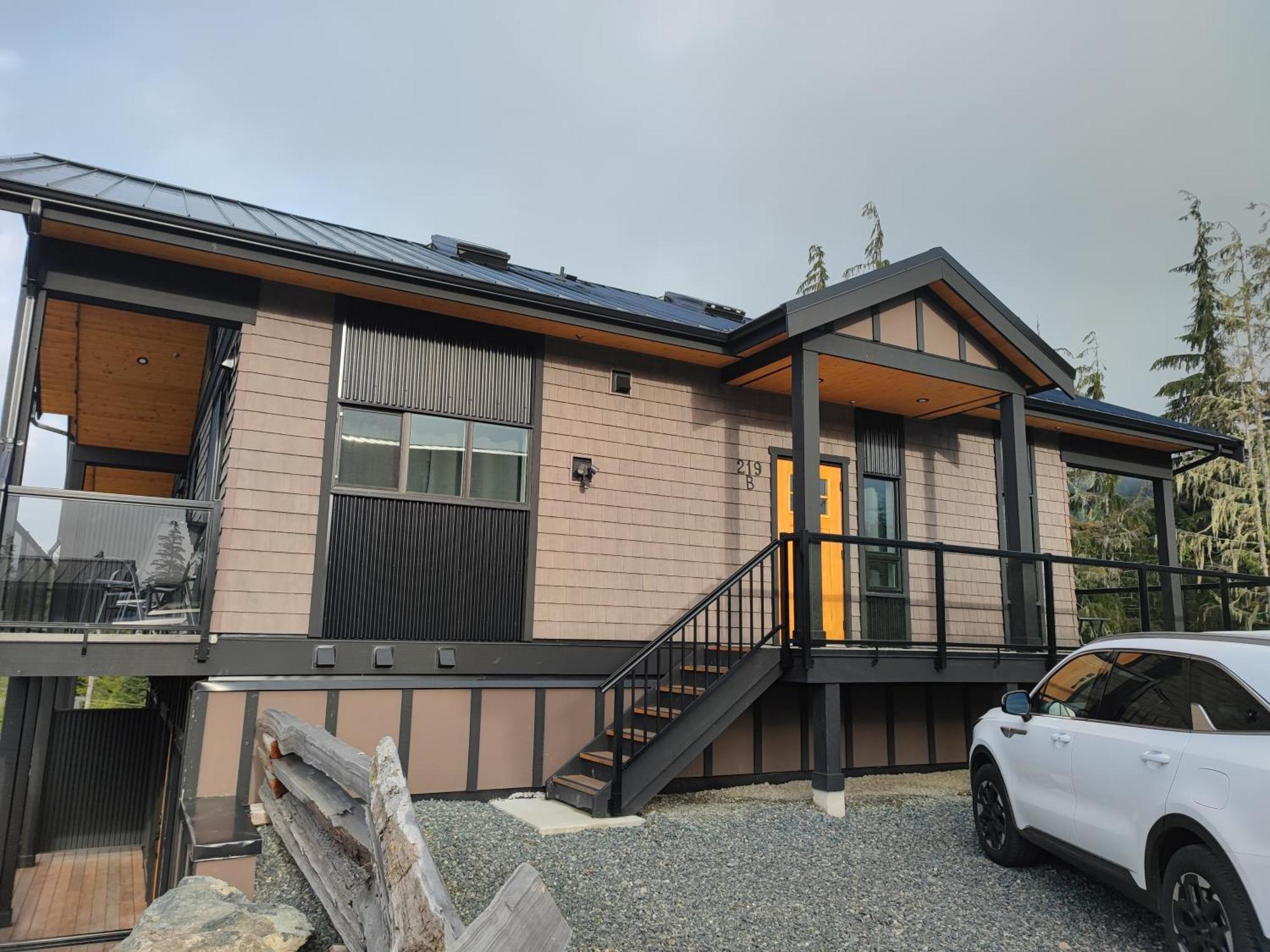 Wild Coast Wilderness Resort Port Renfrew Exteriör bild